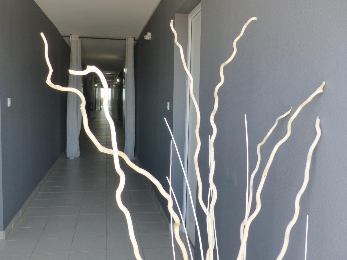 Le Jardin de Babylone réservé aux couples Agde Extérieur photo
